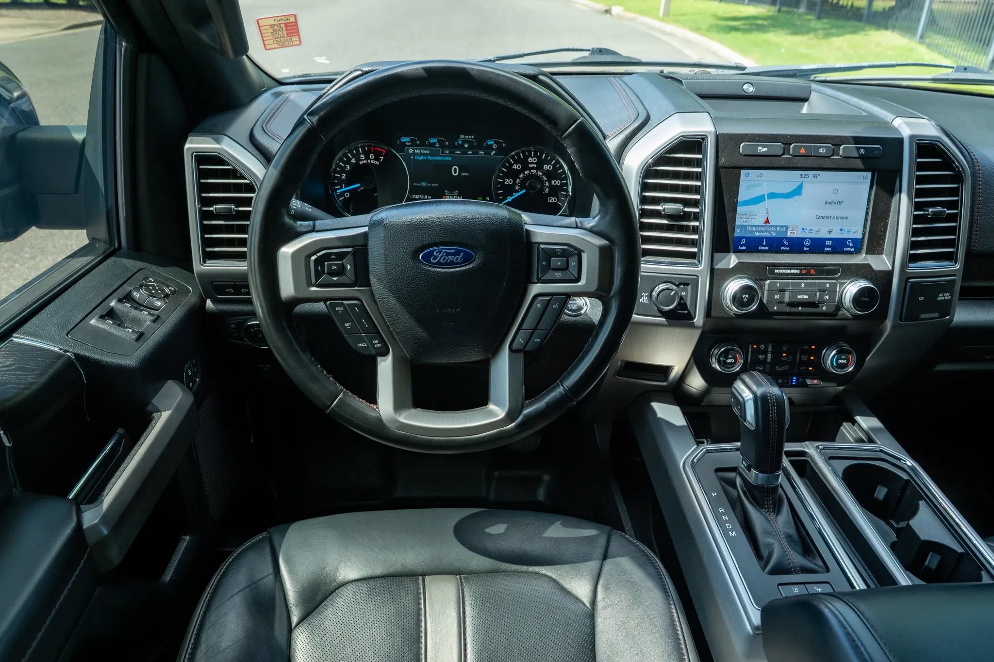 Used 2020 Ford F150 Platinum w/ Equipment Group 701A Luxury AWD/4WD image 17