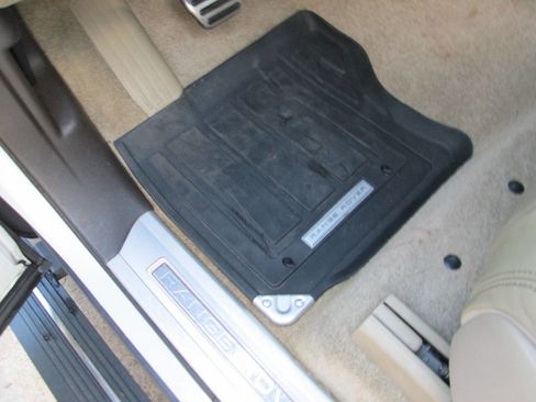 Used 2016 Land Rover Range Rover Long Wheelbase Supercharged image 13