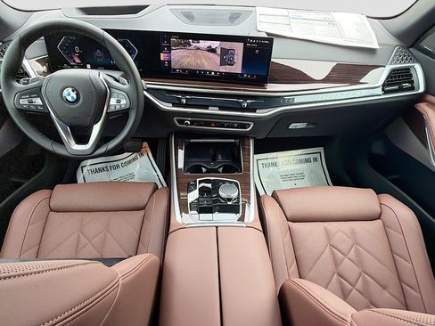 New 2026 BMW X5 xDrive40i w/ Premium Package AWD/4WD image 16