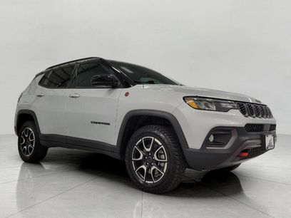 Used 2025 Jeep Compass Trailhawk