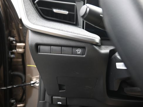 New 2026 Nissan Kicks S image 12