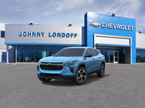 New 2026 Chevrolet Trax RS w/ Sunroof Package FWD image 8