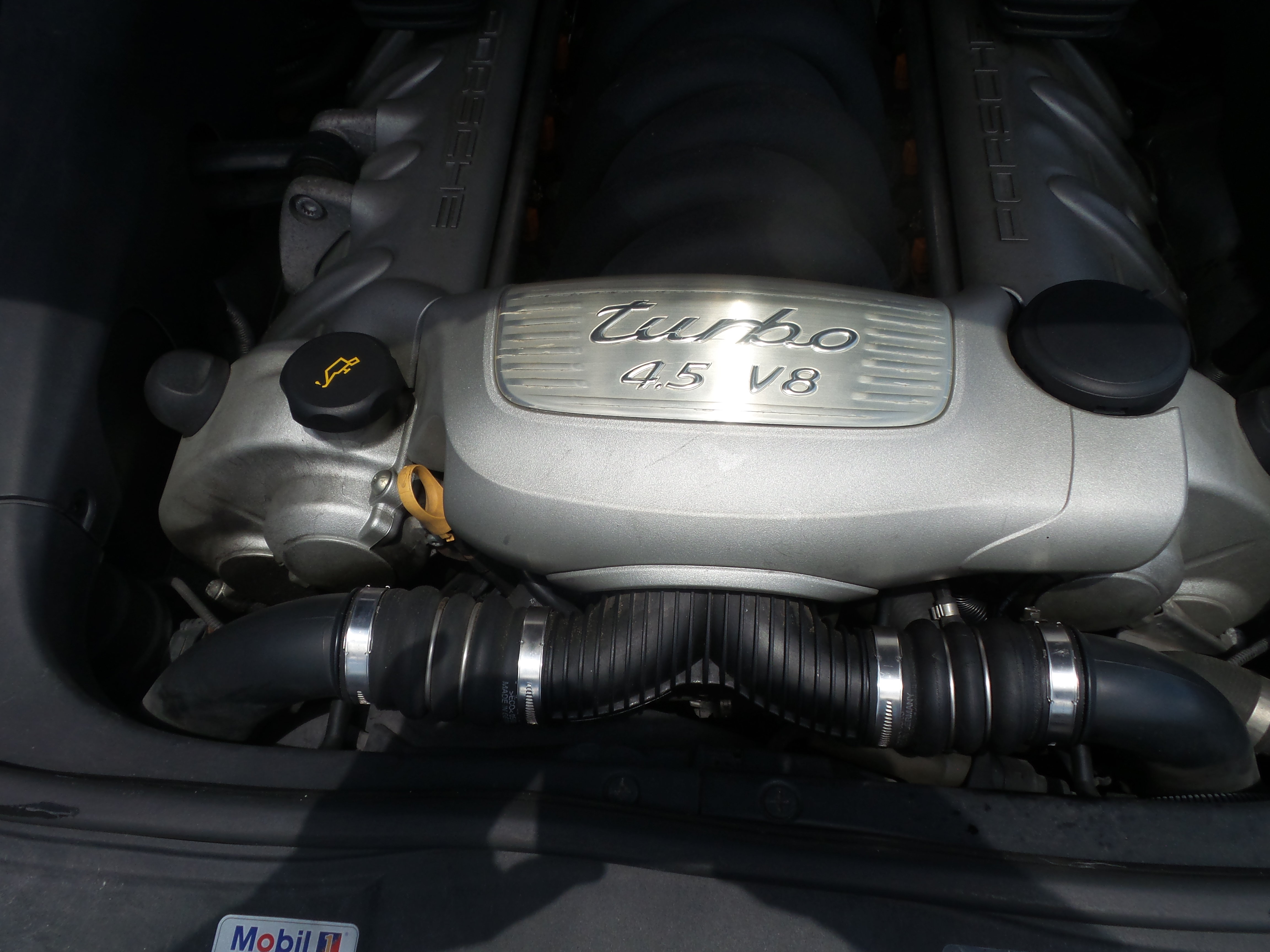 Used 2004 Porsche Cayenne Turbo AWD/4WD image 36