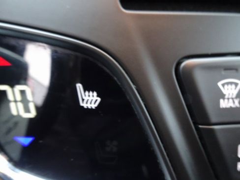 Used 2017 Buick Regal Sport Touring image 23