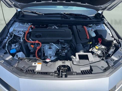 Used 2025 Honda Accord Sport image 27