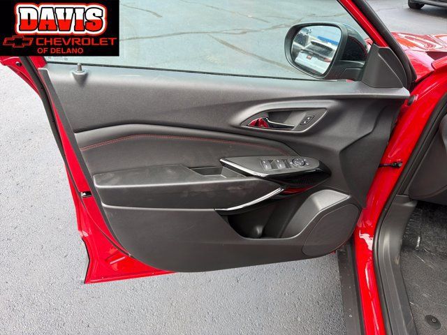New 2026 Chevrolet Trax RS w/ Driver Confidence Package FWD image 11
