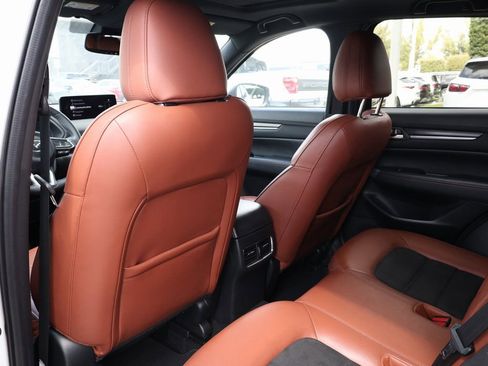 Certified 2024 MAZDA CX-5 Carbon Edition image 19