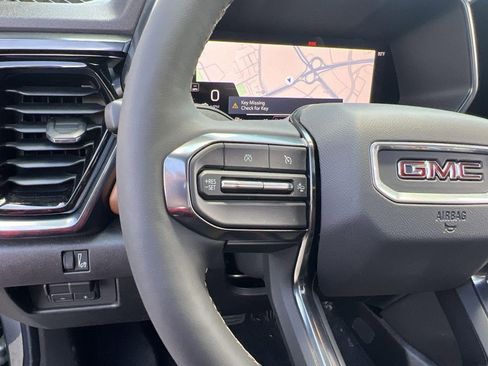 New 2025 GMC Canyon AT4 w/ Nightfall Edition image 24