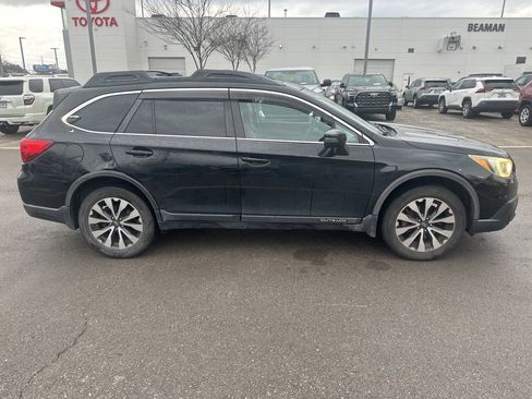Used 2015 Subaru Outback 2.5i Limited image 4