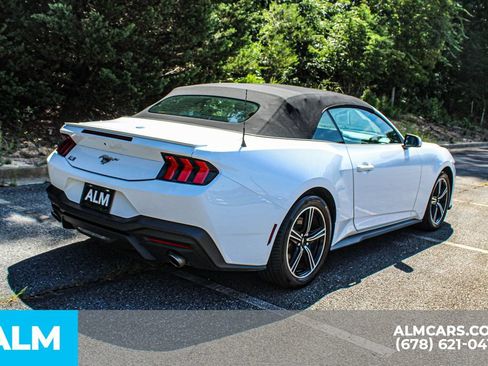 Used 2024 Ford Mustang Premium RWD image 5