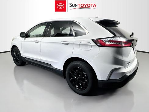 Used 2024 Ford Edge SEL AWD/4WD image 6