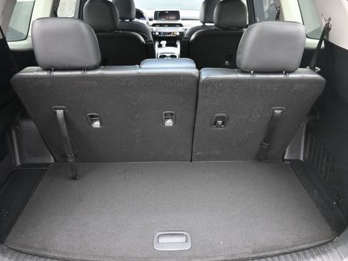 Used 2022 Kia Telluride EX w/ EX Premium Package AWD/4WD image 9