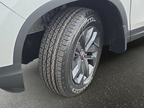 Certified 2023 Honda Ridgeline Sport image 31