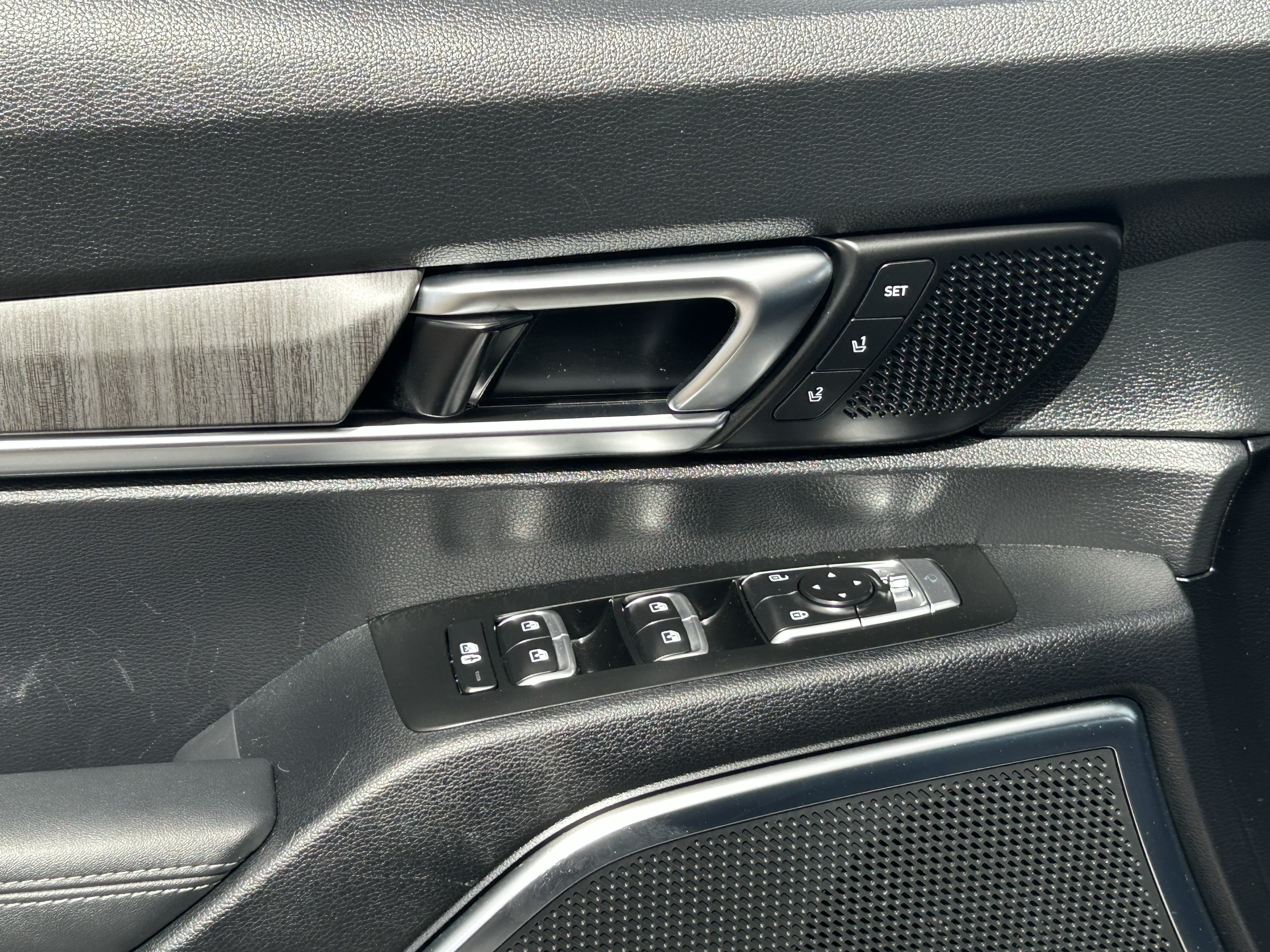 Certified 2023 Kia Telluride SX Prestige AWD/4WD image 22