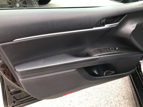 Certified 2023 Toyota Camry SE AWD/4WD image 12