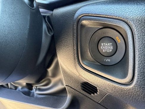 Certified 2025 Jeep Wrangler Sport S image 14