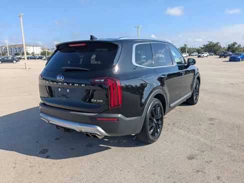Used 2020 Kia Telluride SX w/ Towing Package AWD/4WD image 5