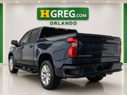 Used 2022 Chevrolet Silverado 1500 Custom RWD image 2