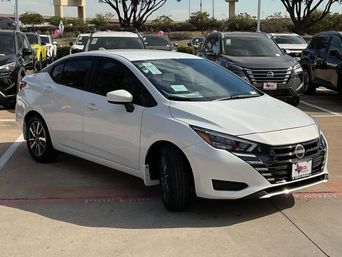New 2025 Nissan Versa SV w/ Trunk Package image 4