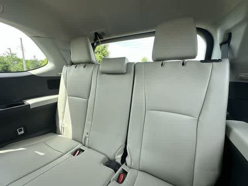 Used 2026 Toyota Grand Highlander AWD Hybrid image 23