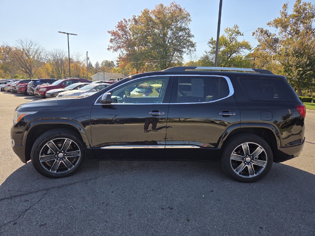 Used 2017 GMC Acadia Denali AWD/4WD image 22