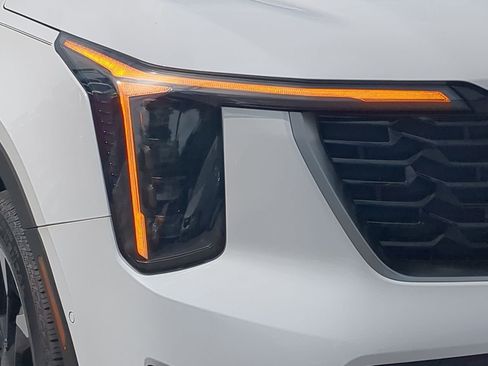 New 2026 Kia Sorento SX image 9