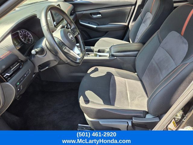 Used 2025 Nissan Sentra SR FWD image 9