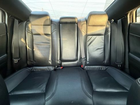 Used 2023 Dodge Charger SXT w/ Blacktop Package image 39