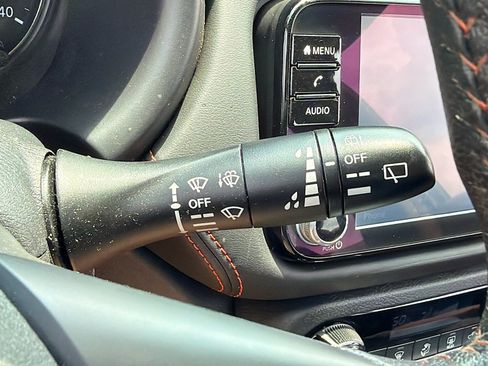 Used 2023 Nissan Kicks SR FWD image 18