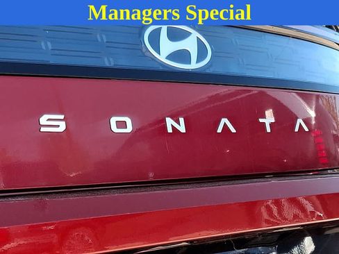 Used 2024 Hyundai Sonata SEL FWD image 31