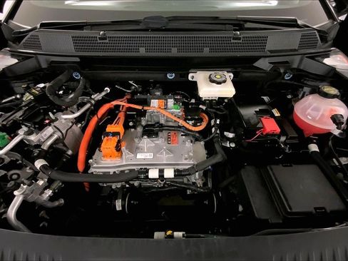 Used 2024 Chevrolet Equinox EV RS w/ Active Safety Package 3 FWD image 10