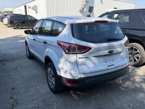 Used 2014 Ford Escape S FWD image 8