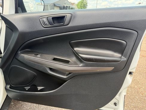 Used 2019 Ford EcoSport SES w/ SES Black Appearance Package AWD/4WD image 28