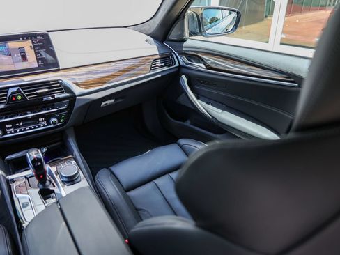 Used 2022 BMW M5 w/ Executive Package AWD/4WD image 43