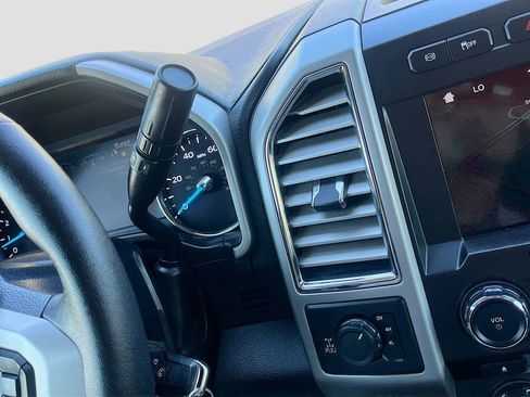 Used 2017 Ford F250 Lariat w/ Lariat Value Package image 17