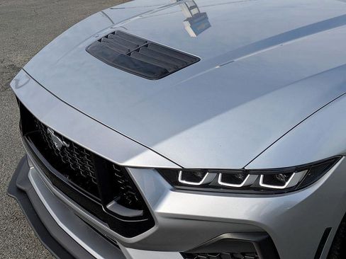 Used 2024 Ford Mustang GT image 9