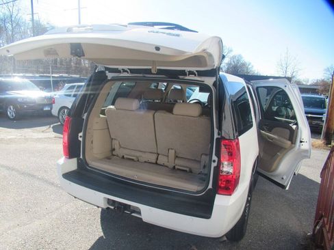 Used 2009 GMC Yukon 4WD Hybrid image 12