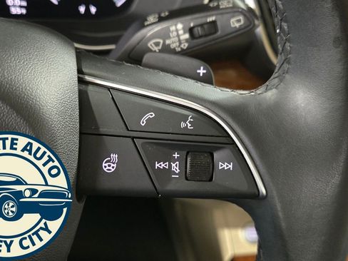 Used 2021 Audi Q5 2.0T Premium Plus w/ Premium Plus Package image 13