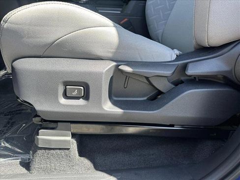 New 2025 Toyota Tacoma SR5 image 4