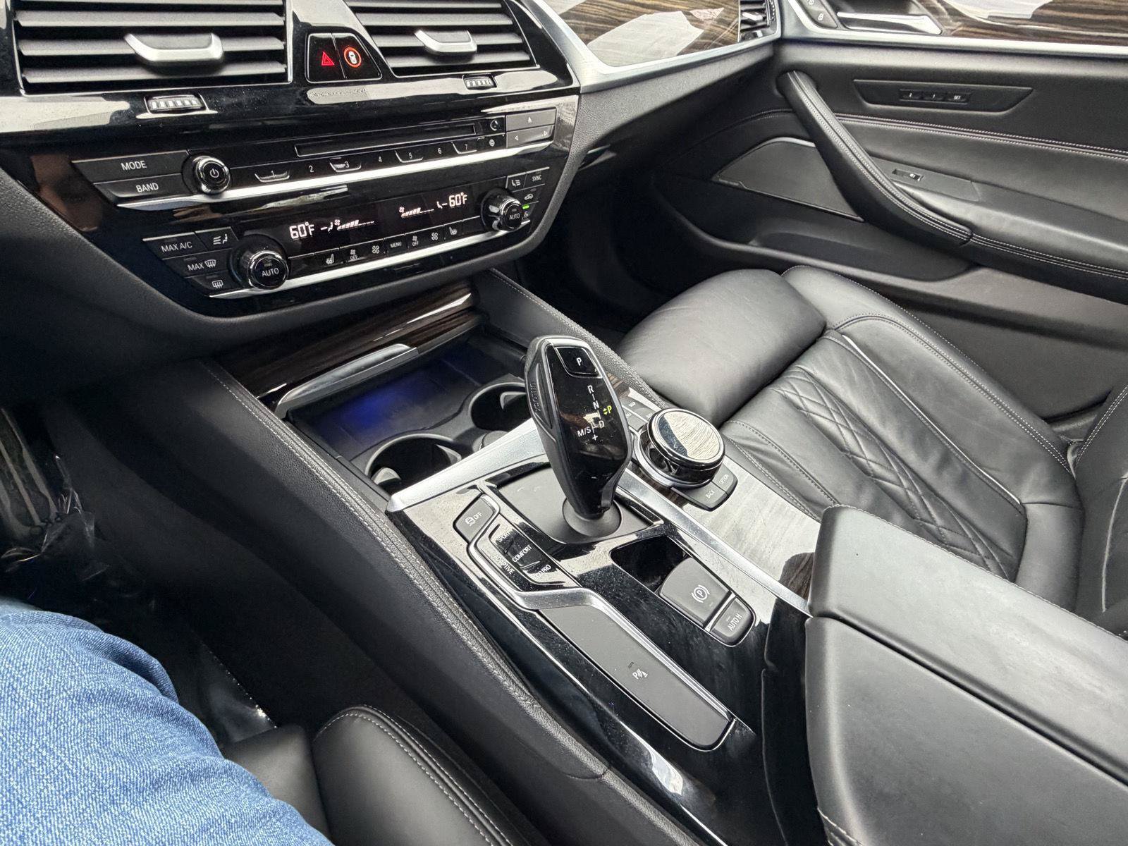 Used 2018 BMW M550i xDrive AWD/4WD image 18