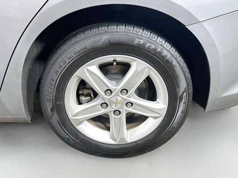 Used 2023 Chevrolet Malibu LT image 28