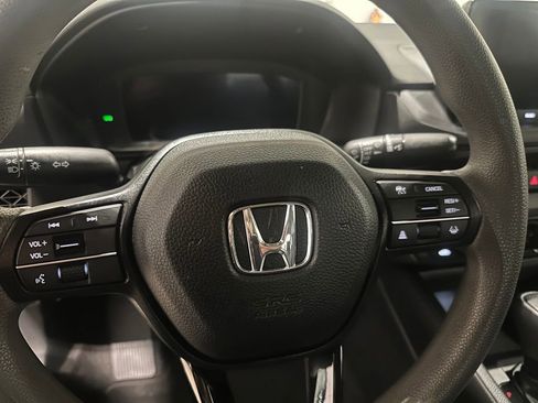 Used 2023 Honda Accord EX image 13