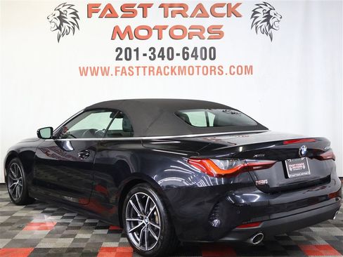 Used 2022 BMW 430i xDrive Convertible w/ Premium Package image 4