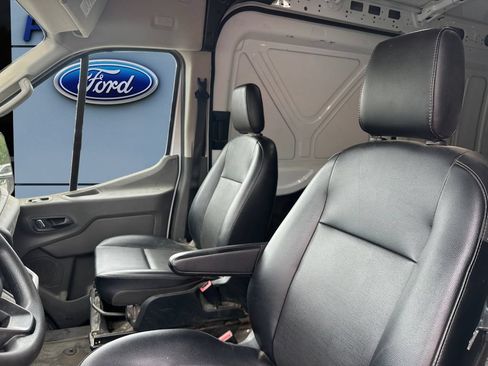 Used 2023 Ford Transit 250 Medium Roof AWD image 12