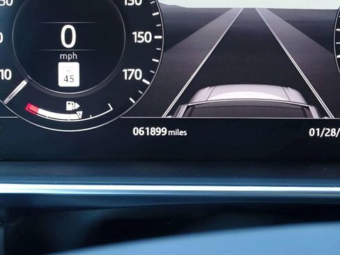 Used 2021 Land Rover Range Rover Autobiography Fifty Edition image 28