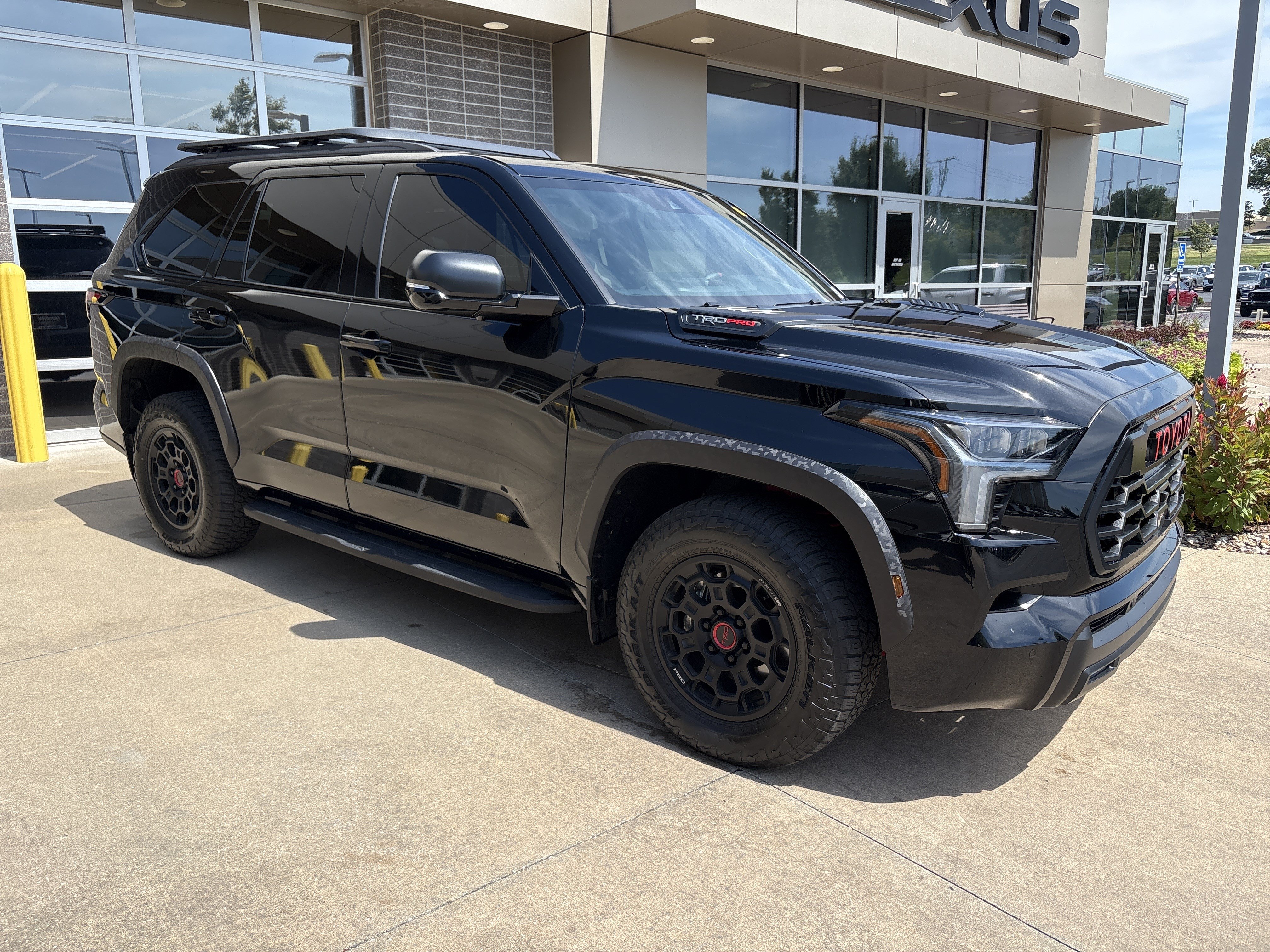 Used 2025 Toyota Sequoia TRD Pro w/ Tow Technology Package AWD/4WD image 2