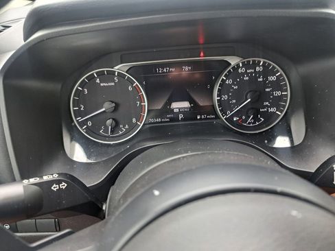 Used 2024 Nissan Rogue SV AWD/4WD image 12