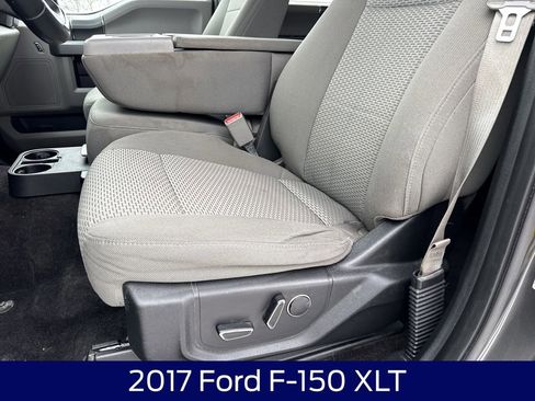 Used 2017 Ford F150 XLT w/ Equipment Group 302A Luxury image 13