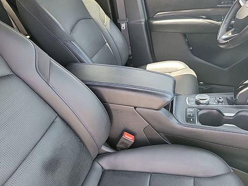 Used 2024 Cadillac XT4 Sport AWD/4WD image 48