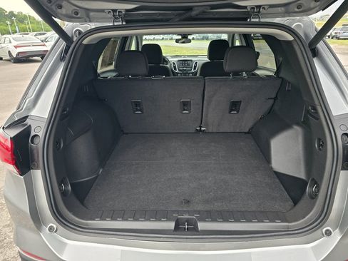 Used 2024 Chevrolet Equinox LT FWD image 26
